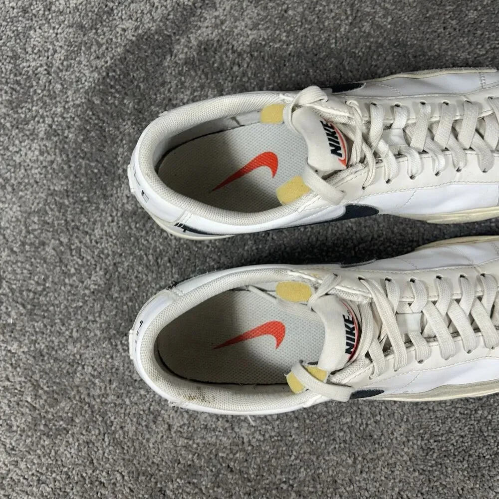 Nike Blazer Low DJ0292-101 Women’s Size 9.5 White Black Platform Shoes Used